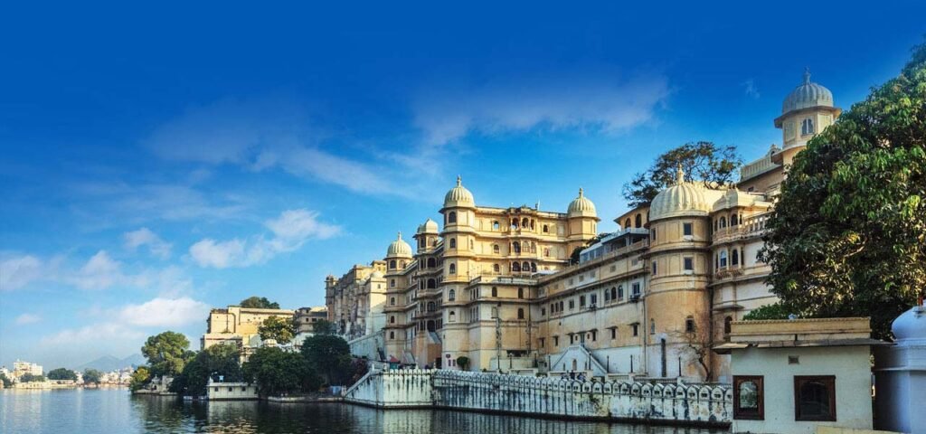 Top 15 Best Tourist Places To Visit In Udaipur 2023