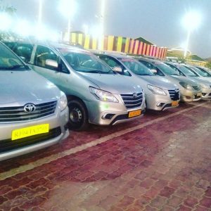 car rental in udaipur